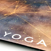 Коврик для йоги "Fire" из микрофибры и каучука, 183 x 60 x 0,3 см Rama Yoga | интернет-магазин натуральных товаров 4fresh.ru - фото 4