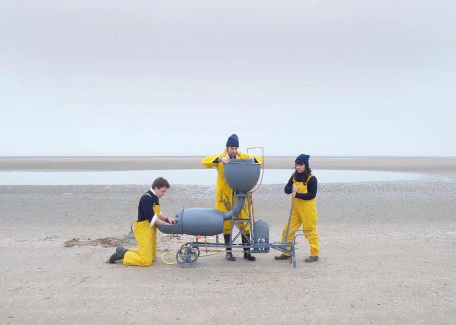 Необычный способ спасти океан от мусора
